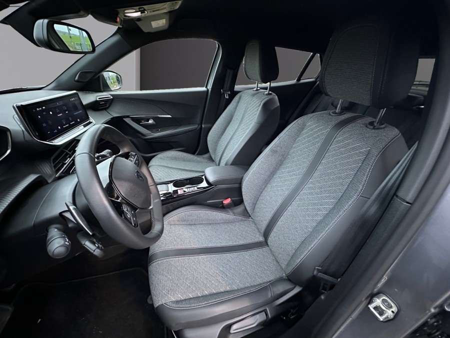 PEUGEOT d'occasion 2008 1.2 PURE TECH 130 STYLE EAT de 2024 Coeur