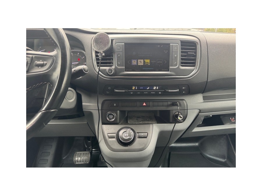 PEUGEOT d'occasion EXPERT STANDARD CA 2.0 BLUE HDI 180 PREMIUM EAT de