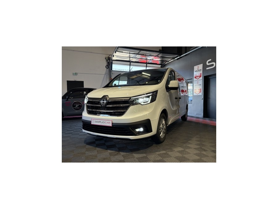 RENAULT d'occasion TRAFIC L2H1 3T 2.0 BLUE DCI 170 EXTRA BA de 2024