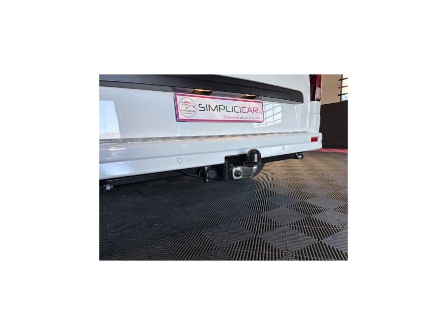 RENAULT d'occasion TRAFIC L2H1 3T 2.0 BLUE DCI 170 EXTRA BA de 2024
