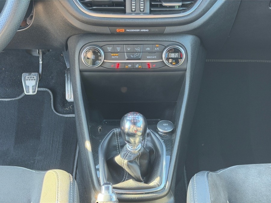 FORD d'occasion FIESTA 1.5 ECOBOOST 200 ST PLUS de 2019 Troyes (10)﻿
