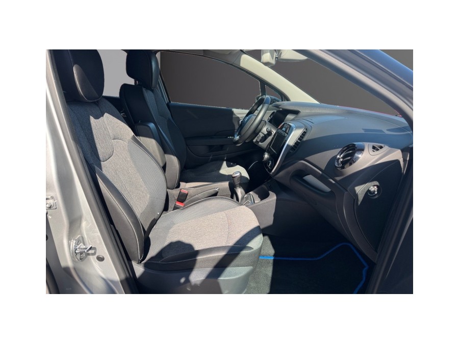 RENAULT d'occasion CAPTUR 1.5 DCI 90 INTENS de 2019 Troyes (10)﻿