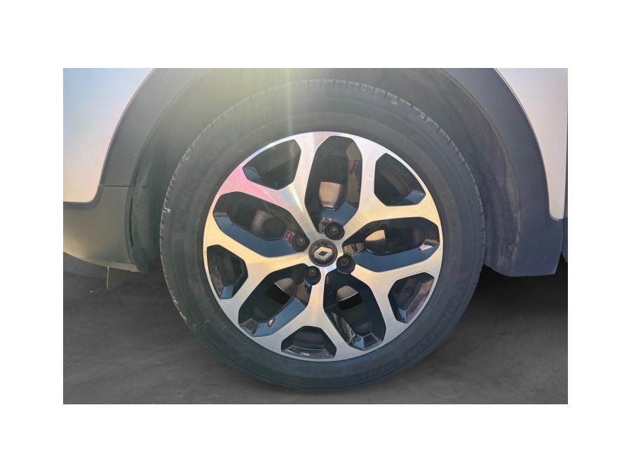 RENAULT d'occasion CAPTUR 1.5 DCI 90 INTENS de 2019 Troyes (10)﻿