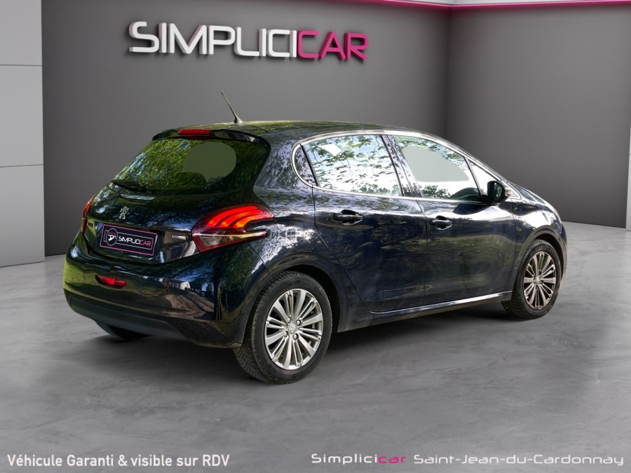 PEUGEOT d'occasion 208 1.2 PURE TECH 82 STYLE de 2016 St Jean du