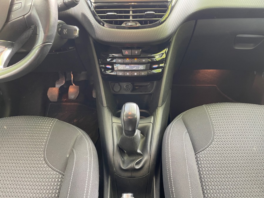 PEUGEOT d'occasion 208 1.2 PURE TECH 82 STYLE de 2016 St Jean du