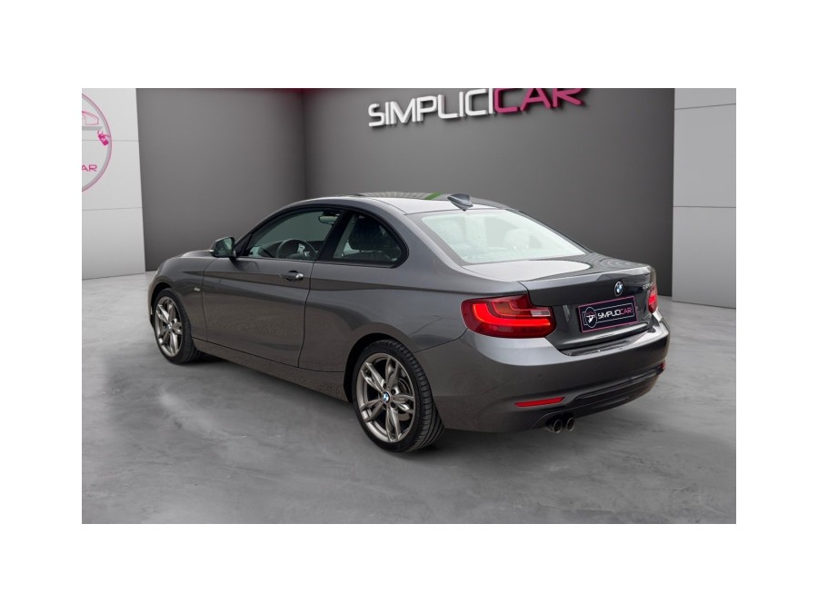 BMW d'occasion SERIE 2 220D LUXURY BA de 2017 Troyes (10)﻿