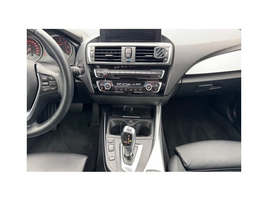 BMW d'occasion SERIE 2 220D LUXURY BA de 2017 Troyes (10)﻿