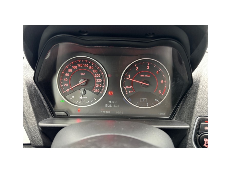 BMW d'occasion SERIE 2 220D LUXURY BA de 2017 Troyes (10)﻿