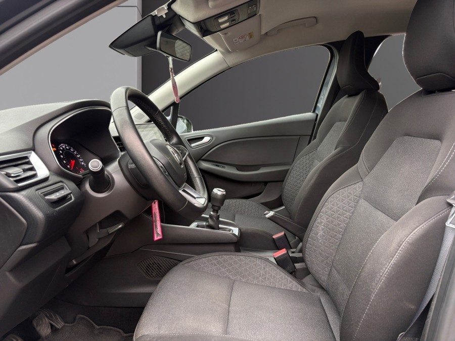 RENAULT d'occasion CLIO TCE 90 de 2021 Salon de Provence (13)﻿