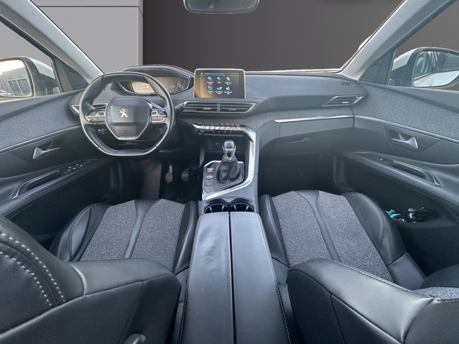 PEUGEOT d'occasion 3008 1.2 PURE TECH 130 ACCESS de 2018 Coeur