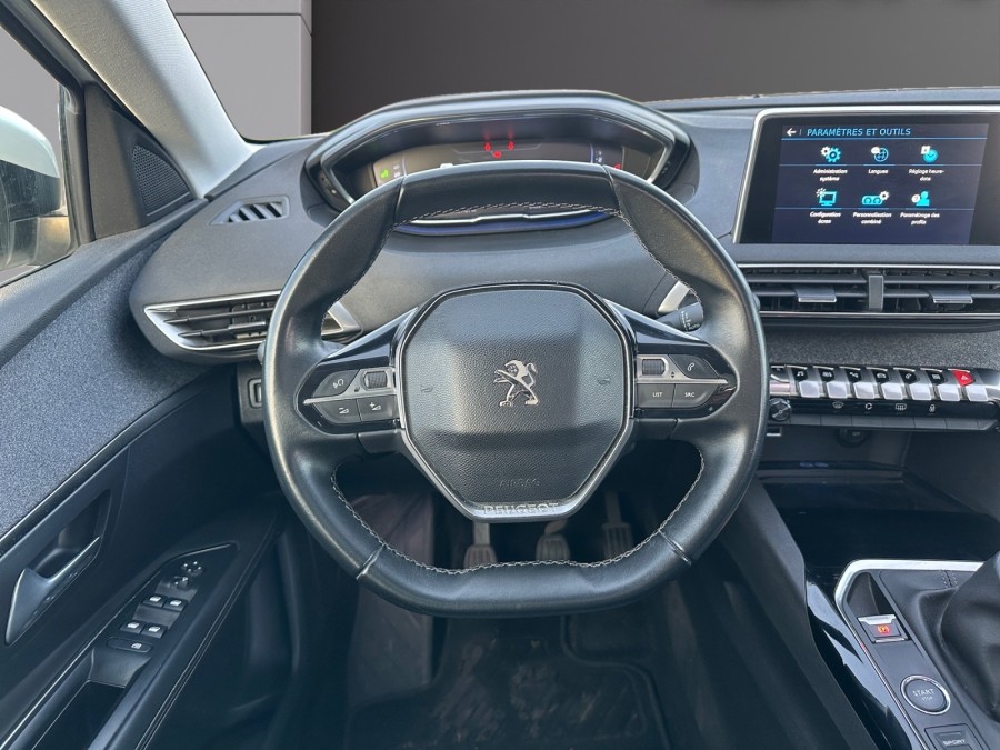 PEUGEOT d'occasion 3008 1.2 PURE TECH 130 ACCESS de 2018 Coeur