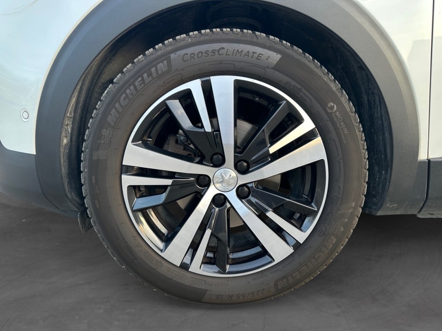 PEUGEOT d'occasion 3008 1.2 PURE TECH 130 ACCESS de 2018 Coeur