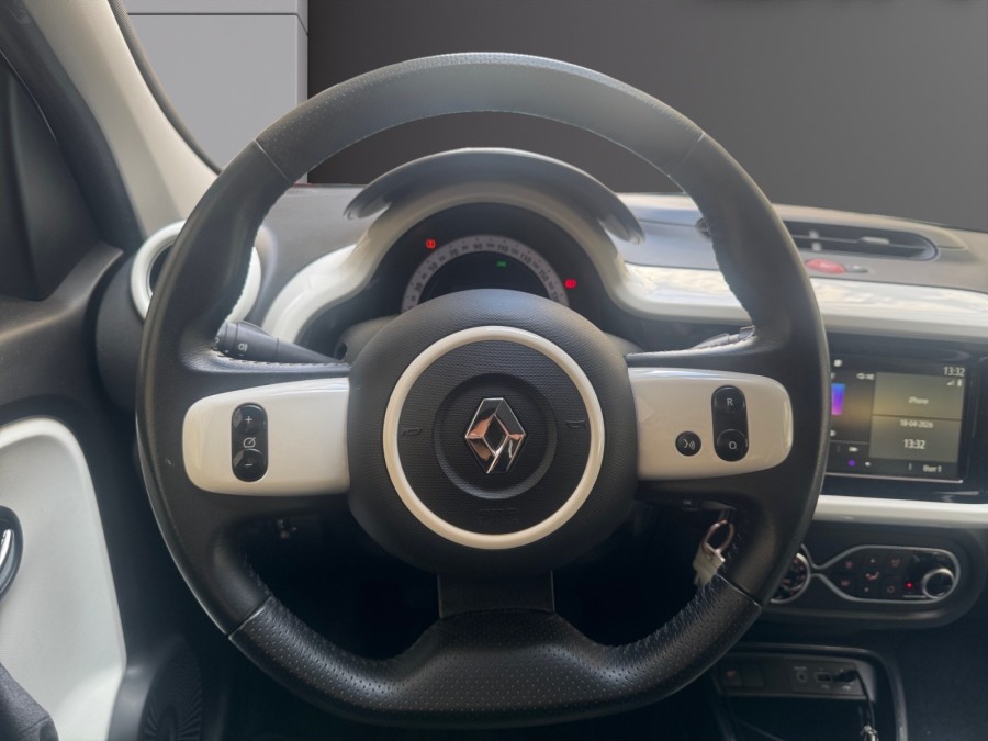 RENAULT d'occasion TWINGO 1.0 SCE 75 INTENS de 2019 Paris 15 (75)﻿