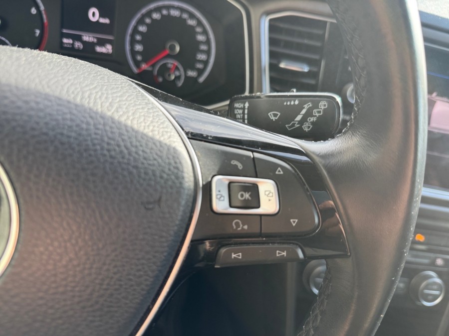 VOLKSWAGEN d'occasion T-ROC 1.5 TSI 150 LOUNGE de 2018 Montreuil (93)﻿