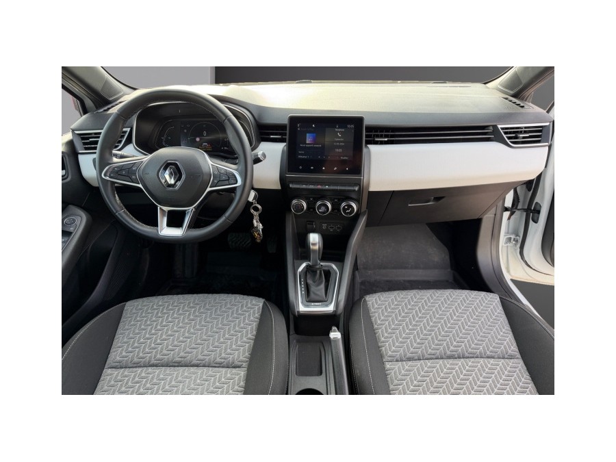 RENAULT d'occasion CLIO 1.6 E-TECH 140 LIMITED de 2021 Troyes (10)﻿