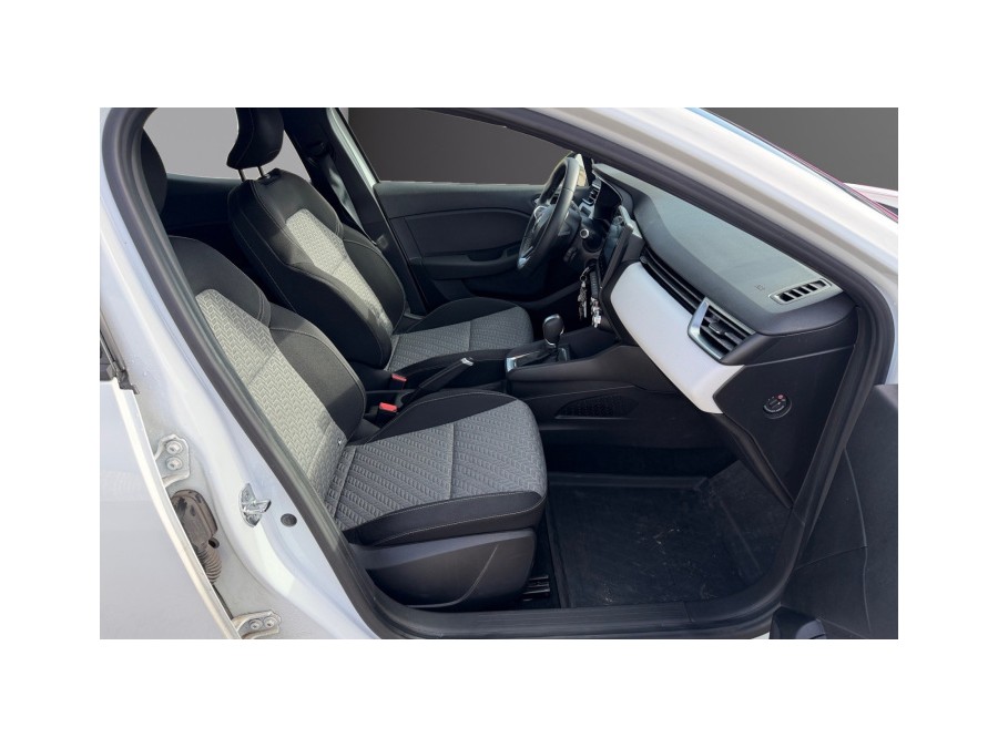 RENAULT d'occasion CLIO 1.6 E-TECH 140 LIMITED de 2021 Troyes (10)﻿
