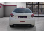 PEUGEOT d'occasion 208 1.6 Blue HDi 120 de 2017 Compiègne (60)﻿