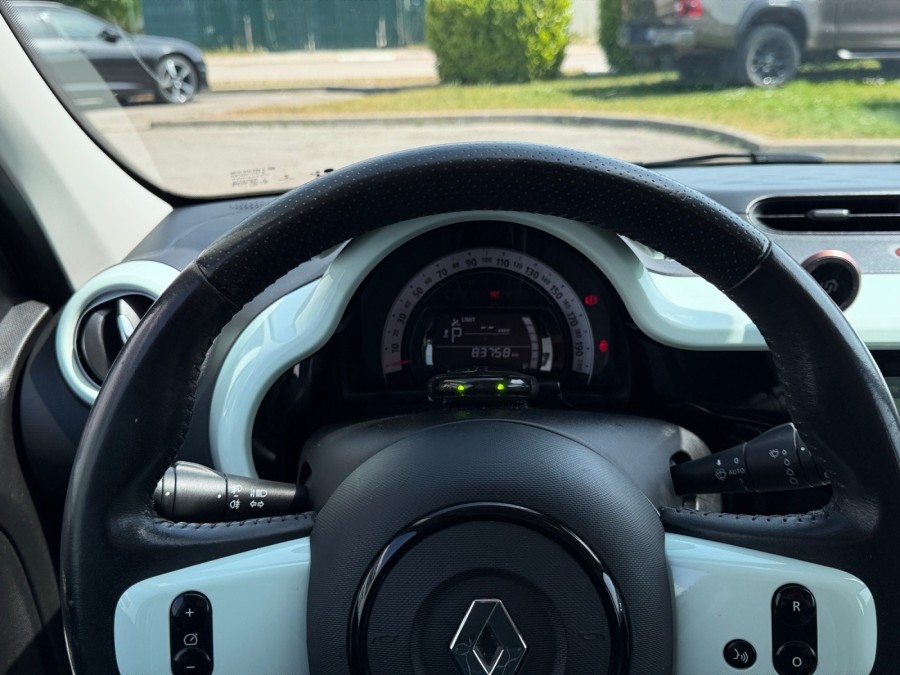 RENAULT d'occasion TWINGO 0.9 TCE 90 LA PARISIENNE EDC de 2017 Troyes