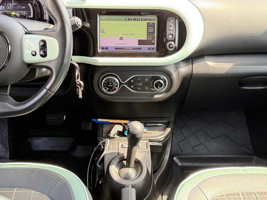 RENAULT d'occasion TWINGO 0.9 TCE 90 LA PARISIENNE EDC de 2017 Troyes
