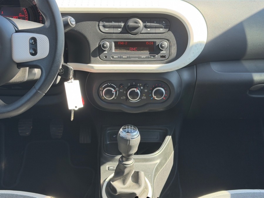 RENAULT d'occasion TWINGO 1.0 SCE 75 ZEN de 2019 Troyes (10)﻿