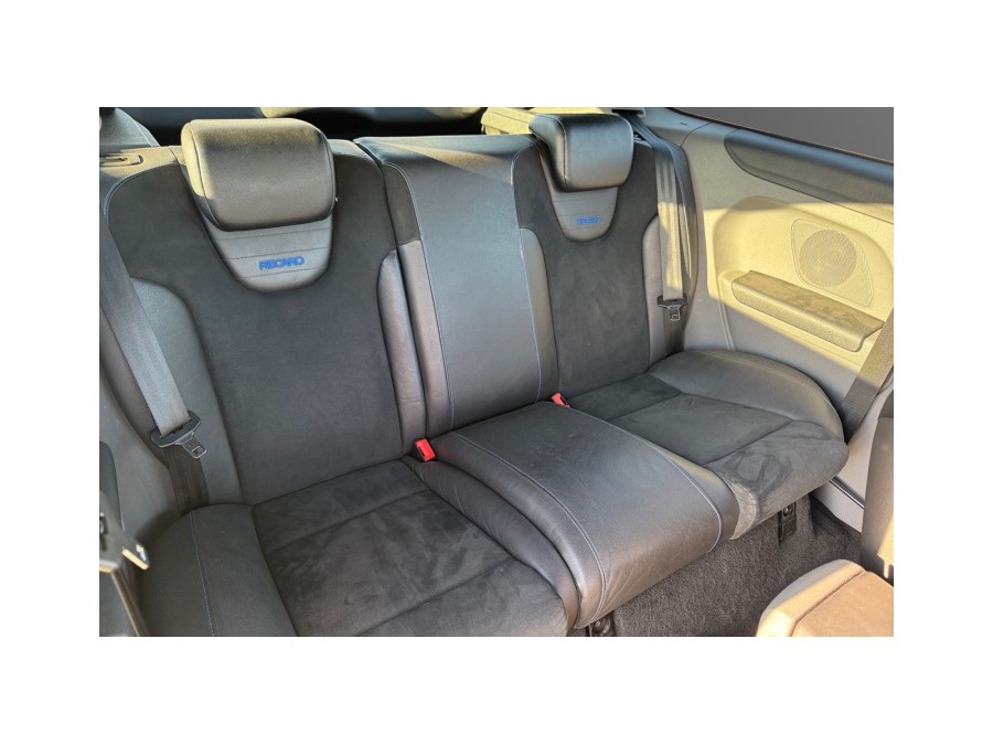 FORD d'occasion FOCUS 2.5T 305 RS de 2010 Troyes (10)﻿