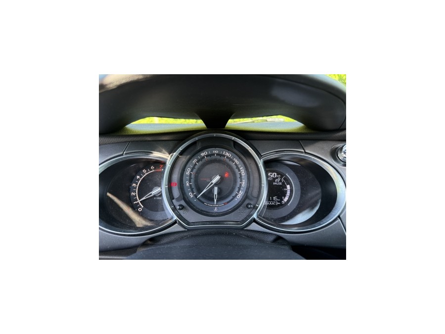 DS d'occasion DS3 1.2 PURE TECH 110 SO CHIC de 2015 Vaucresson (92)﻿