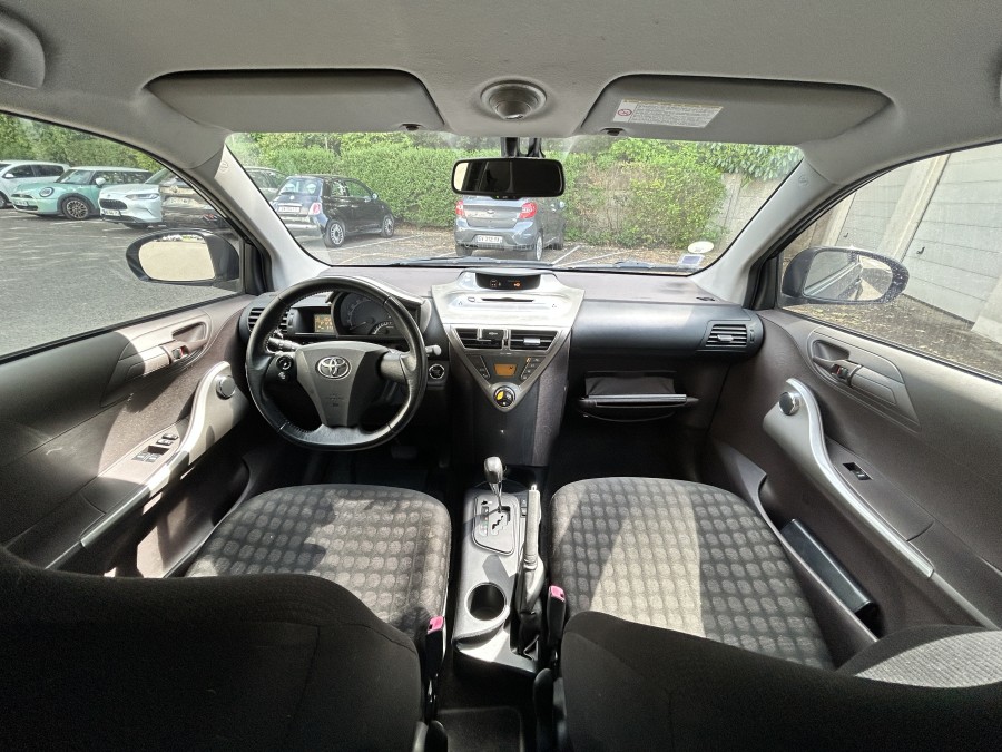 TOYOTA d'occasion IQ 1.0 68 VVT-I IQ MULTIDRIVE de 2010 Vaucresson