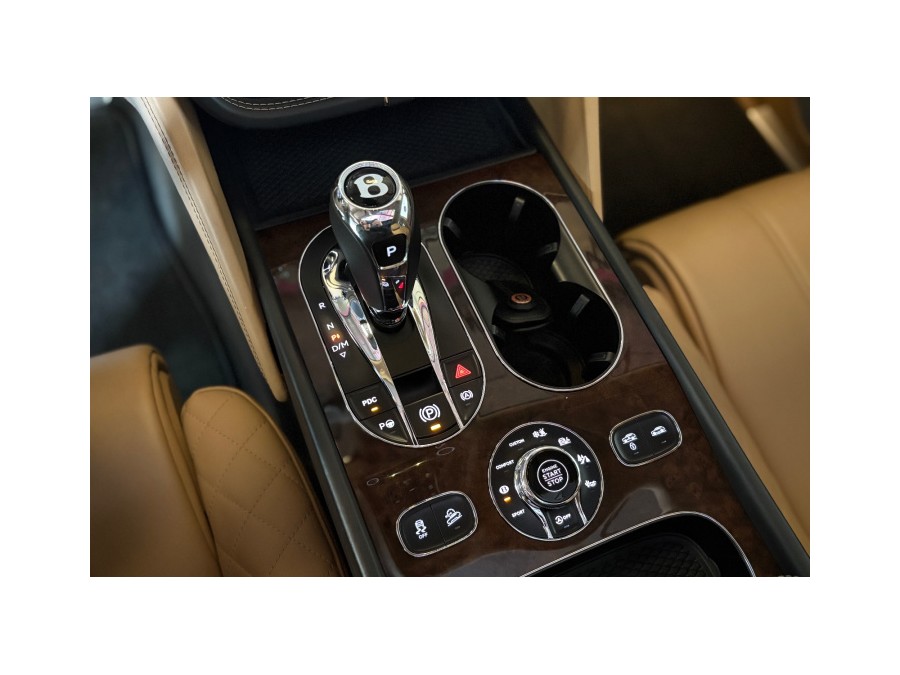BENTLEY d'occasion BENTAYGA 6.0 W12 de 2016 Annecy (74)﻿