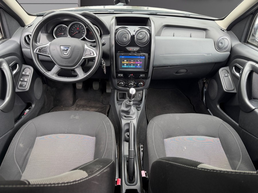 DACIA d'occasion DUSTER 1.5 DCI 110 BLACK TOUCH de 2017 Caen (14)﻿