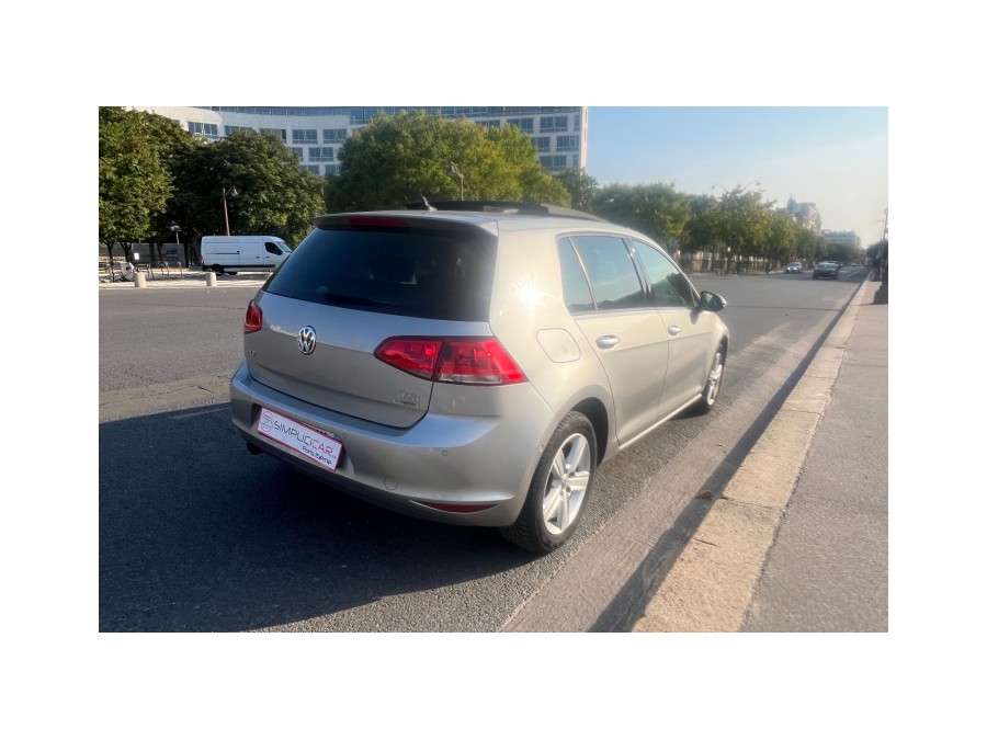 VOLKSWAGEN d'occasion GOLF 1.2 TSI 105 CONFORTLINE DSG de 2013 Paris