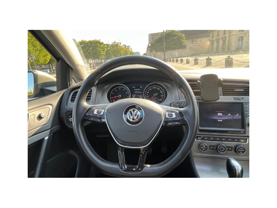 VOLKSWAGEN d'occasion GOLF 1.2 TSI 105 CONFORTLINE DSG de 2013 Paris