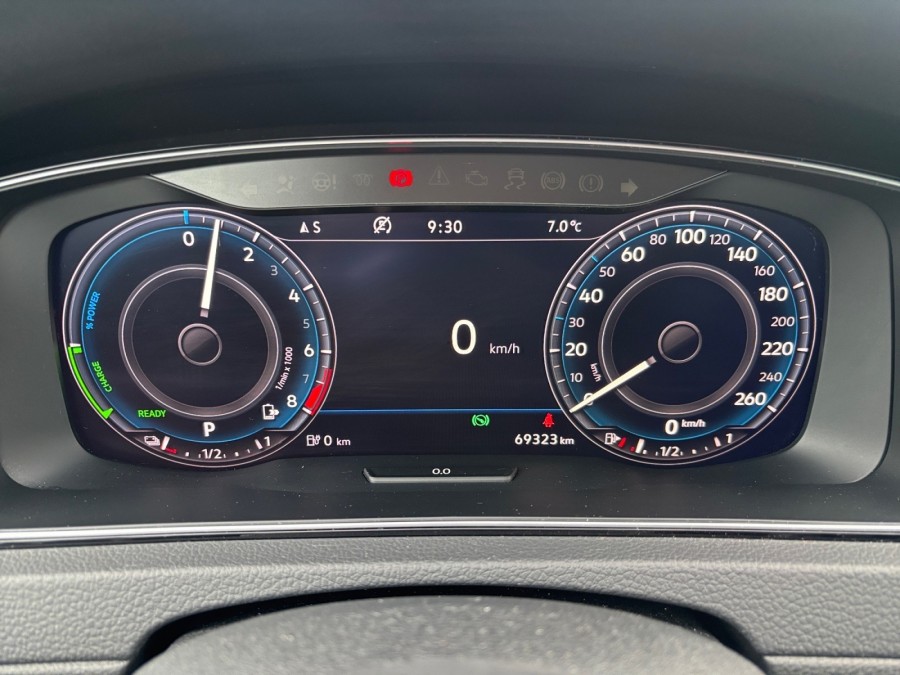 VOLKSWAGEN d'occasion GOLF 1.4 TSI 204 de 2018 Montreuil (93)﻿