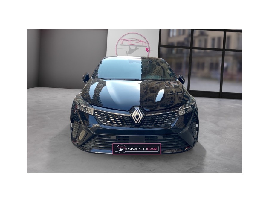RENAULT d'occasion CLIO 1.6 E-TECH 145 de 2025 Paris 15 (75)﻿