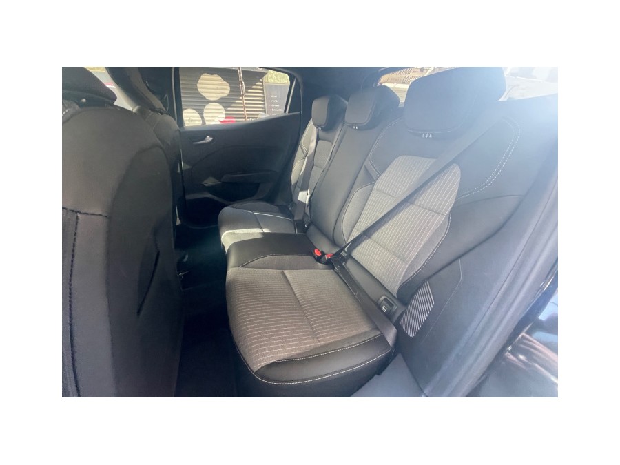 RENAULT d'occasion CLIO 1.6 E-TECH 145 de 2025 Paris 15 (75)﻿
