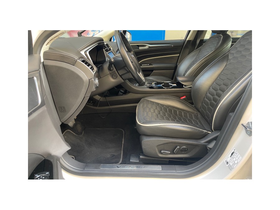 FORD d'occasion MONDEO HYBRID 187 VIGNALE PH2 de 2019 Paris 15 (75)﻿