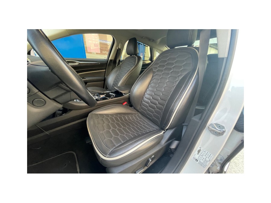 FORD d'occasion MONDEO HYBRID 187 VIGNALE PH2 de 2019 Paris 15 (75)﻿