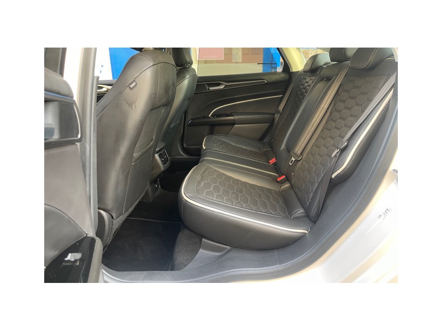 FORD d'occasion MONDEO HYBRID 187 VIGNALE PH2 de 2019 Paris 15 (75)﻿