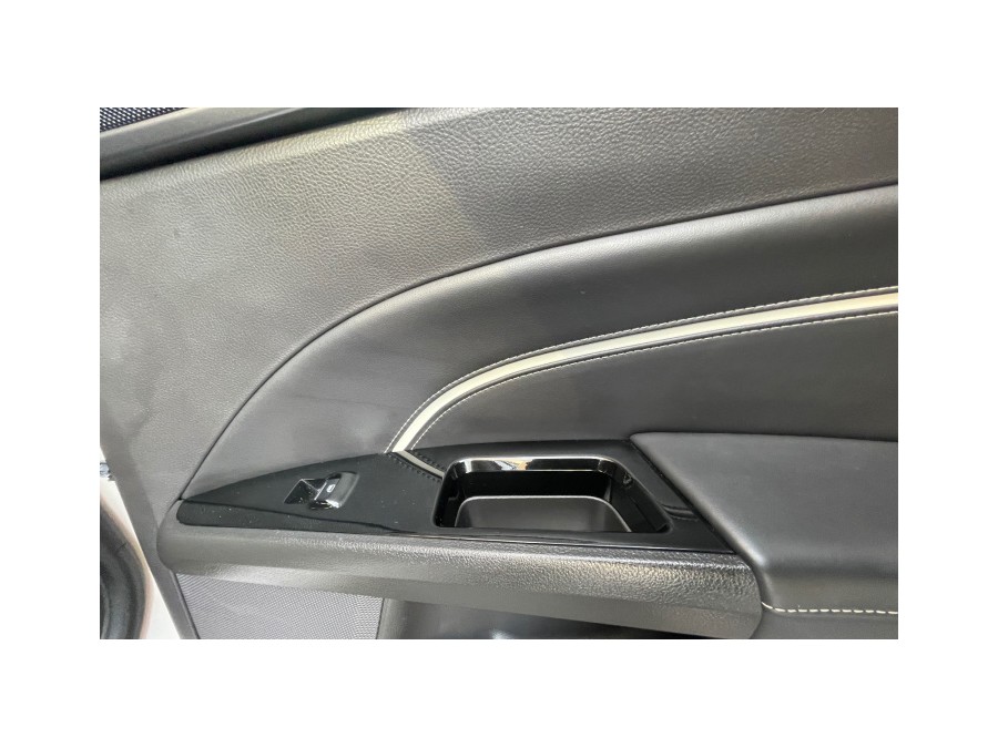 FORD d'occasion MONDEO HYBRID 187 VIGNALE PH2 de 2019 Paris 15 (75)﻿