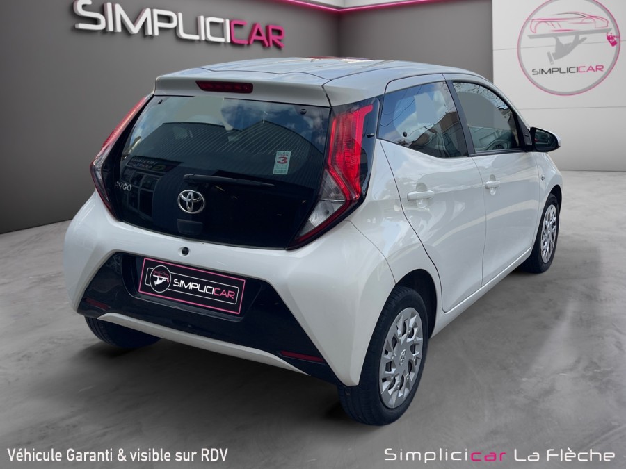 TOYOTA d'occasion AYGO 1.0 VVT-I 72 X-NIGHT PH2 de 2019 La Flèche