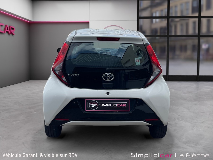 TOYOTA d'occasion AYGO 1.0 VVT-I 72 X-NIGHT PH2 de 2019 La Flèche
