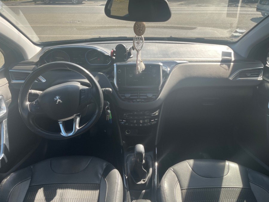 PEUGEOT d'occasion 2008 1.6 E-HDI 92 ALLURE de 2015 La Flèche (72)﻿