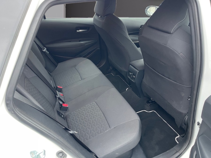TOYOTA d'occasion COROLLA BREAK TS 122H DYNAMIC de 2021 La Flèche
