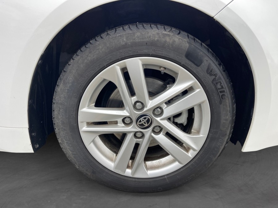 TOYOTA d'occasion COROLLA BREAK TS 122H DYNAMIC de 2021 La Flèche