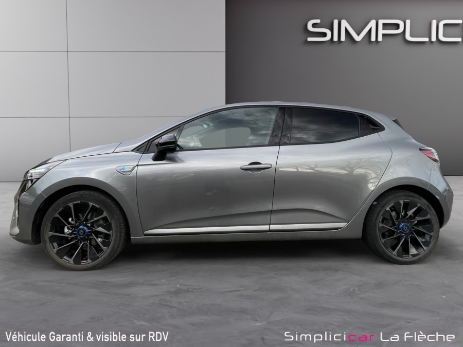RENAULT d'occasion CLIO 1.6 E-TECH 145 ESPRIT ALPINE de 2025 La