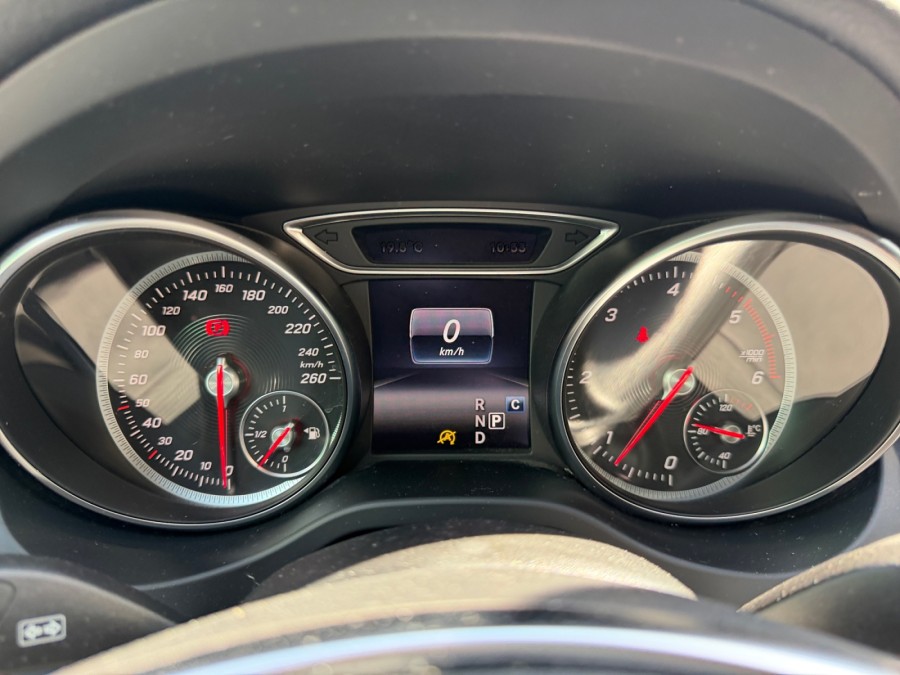 MERCEDES d'occasion CLASSE GLA GLA 200 D STARLIGHT EDITION de 2019