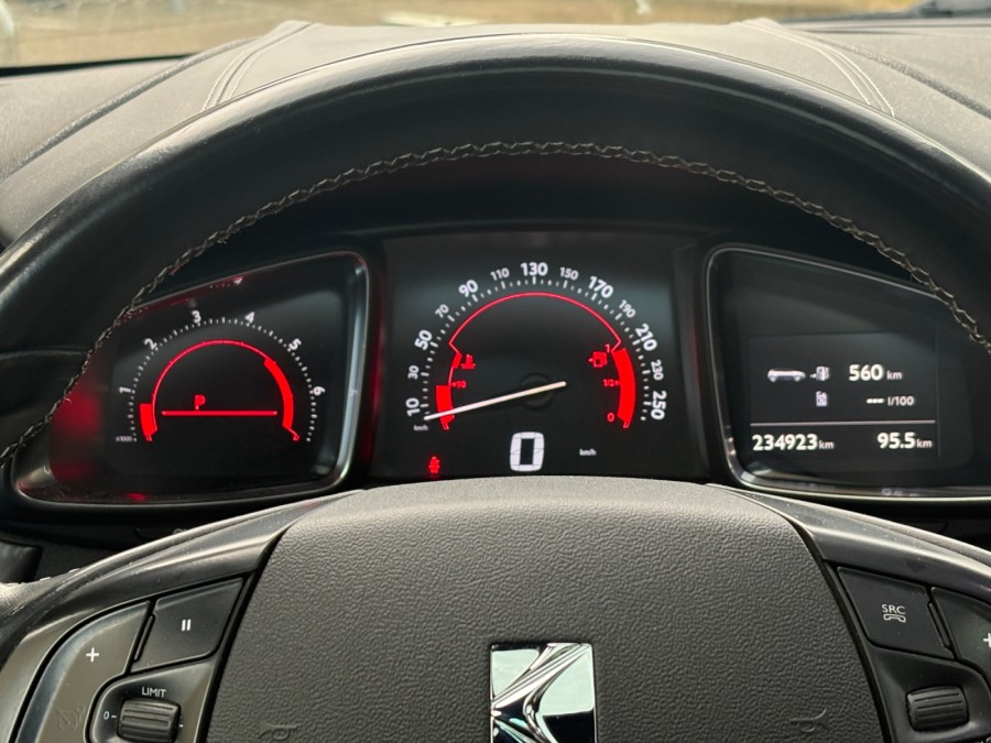 CITROEN d'occasion DS5 2.0 HDI 160 SO CHIC BA de 2013 Méry Sur Oise