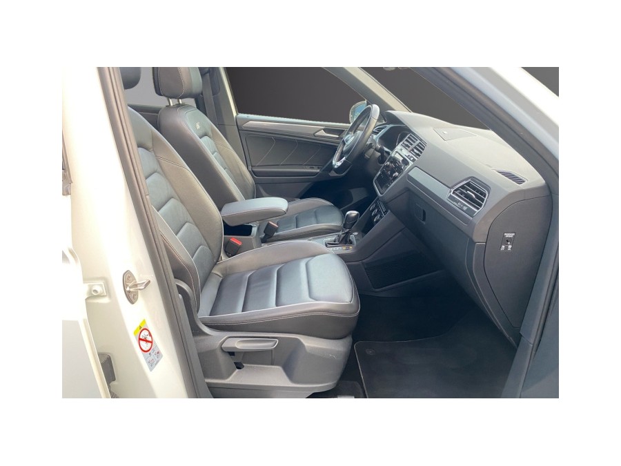 VOLKSWAGEN d'occasion TIGUAN 2.0 TDI 150 DSG7 BLACK R-LINE de 2019