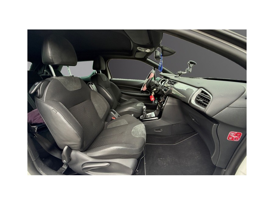 CITROEN d'occasion DS3 1.6 E-HDI 90 SO CHIC de 2014 Salon de Provence