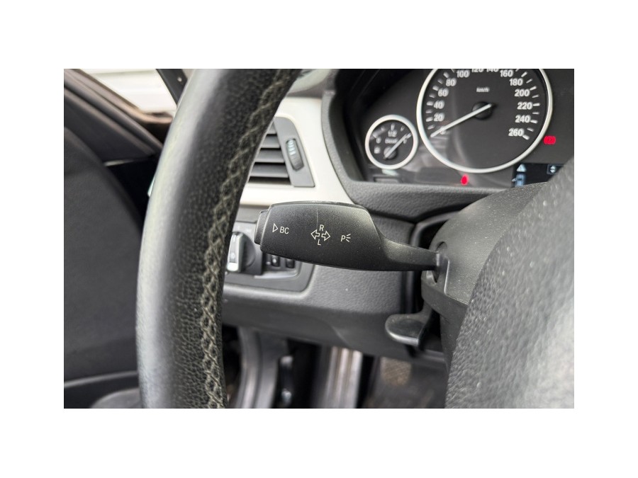 BMW d'occasion SERIE 316D 116 LOUNGE de 2014 Salon de Provence (13)﻿