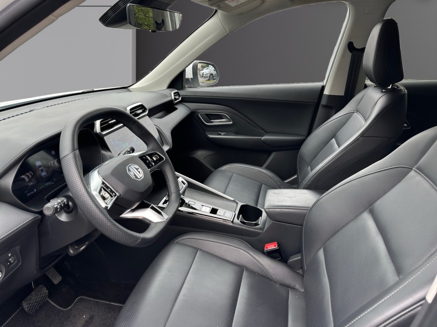 MG d'occasion ZS 1.5 HYBRID+ 197 LUXURY de 2025 Salon de Provence